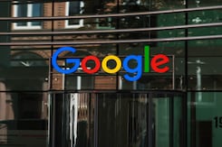 Google Pays $10 Billion A Year To Maintain Monopoly Over Online Search: US Google Pays $10 Billion A Year To Maintain Monopoly Over Online Search: US