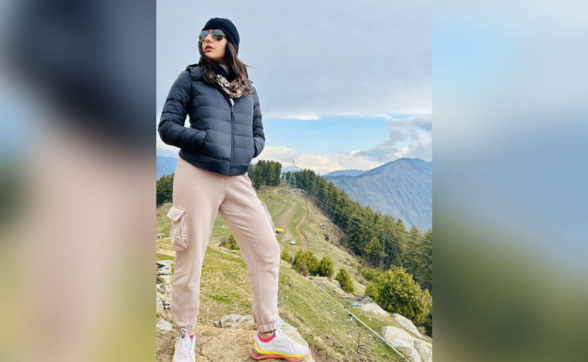 Sara Ali Khan Sets Travel Goals With These Pics From Manali