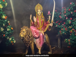 नवरात्रि के छठे दिन करें मां कात्यायनी की पूजा, जानें पूजा की विधि और खास भोग बनाने का आसान तरीका नवरात्रि के छठे दिन करें मां कात्यायनी की पूजा, जानें पूजा की विधि और खास भोग बनाने का आसान तरीका