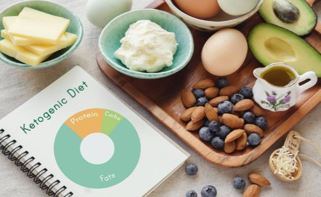 People with PCOS may consider the keto diet for its potential benefits in improving insulin sensitivity