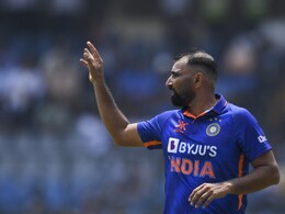 0 W 0, 0, 0, W, 0, 0, 0, 0 0 W, 0, 0, 0,' क्या गजब की बॉलिंग है, मोहम्मद शमी की खतरनाक 15 गेंद ने मचाया बवाल