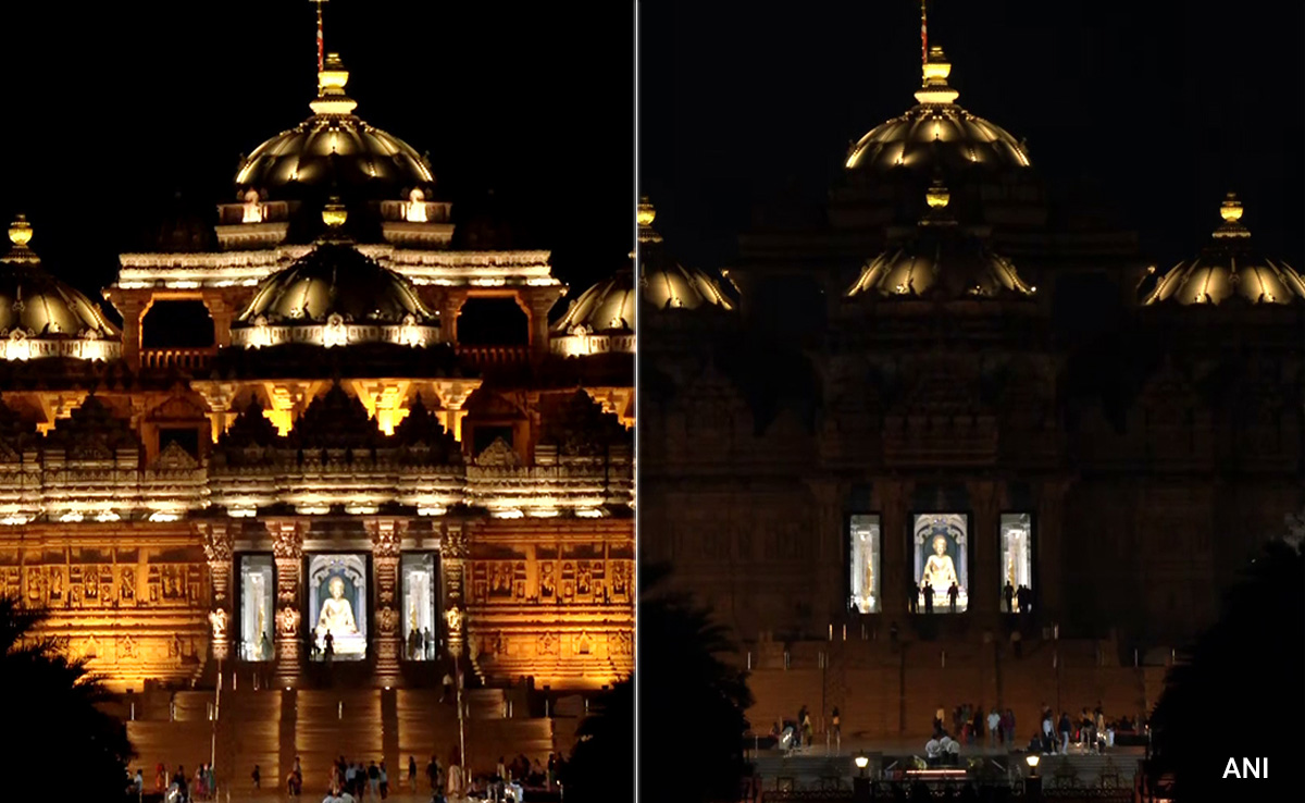 Pics: Delhi Saves 279 Megawatts Of Electricity During Earth Hour