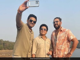 Sachin Tendulkar Shares 'Dil Chahta Hai Moment' With Yuvraj Singh, Anil Kumble. Suryakumar Yadav Reaction Can't Be Missed Sachin Tendulkar Shares 'Dil Chahta Hai Moment' With Yuvraj Singh, Anil Kumble. Suryakumar Yadav Reaction Can't Be Missed