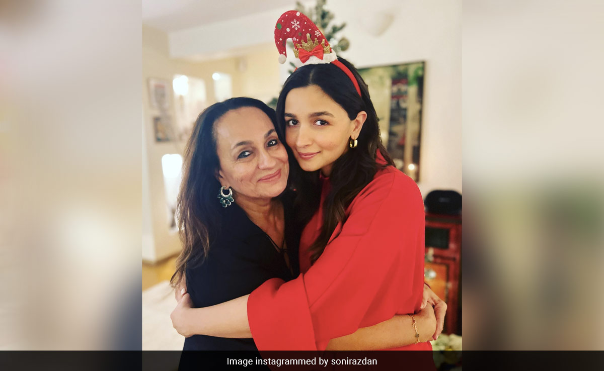To "Little Twin" Alia Bhatt, With Love From Mom Soni Razdan. See Birthday Post