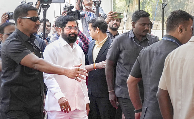 "Only One Shiv Sena": Team Shinde's Move Ahead Of Supreme Court Hearing