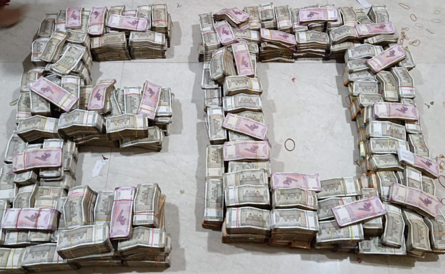 Rs 3 Crore Cash Seized After Raids Against Jharkhand Bureaucrat