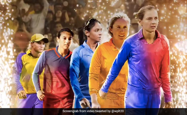 WPL 2023: जानें किसने डाली पहली गेंद, पहला छक्का, पहली फिफ्टी, पहला विकेट और किसने उड़ाई पहली बार गिल्लियां?