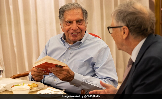 What Bill Gates Gifted Ratan Tata When He Met Him