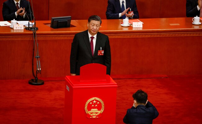 China's Xi, Handed Historic 3rd Term, May Rule Well Into His Seventies