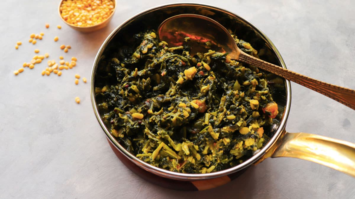 This Delicious Spinach Gravy From Kerala Takes Palak To The Next Level