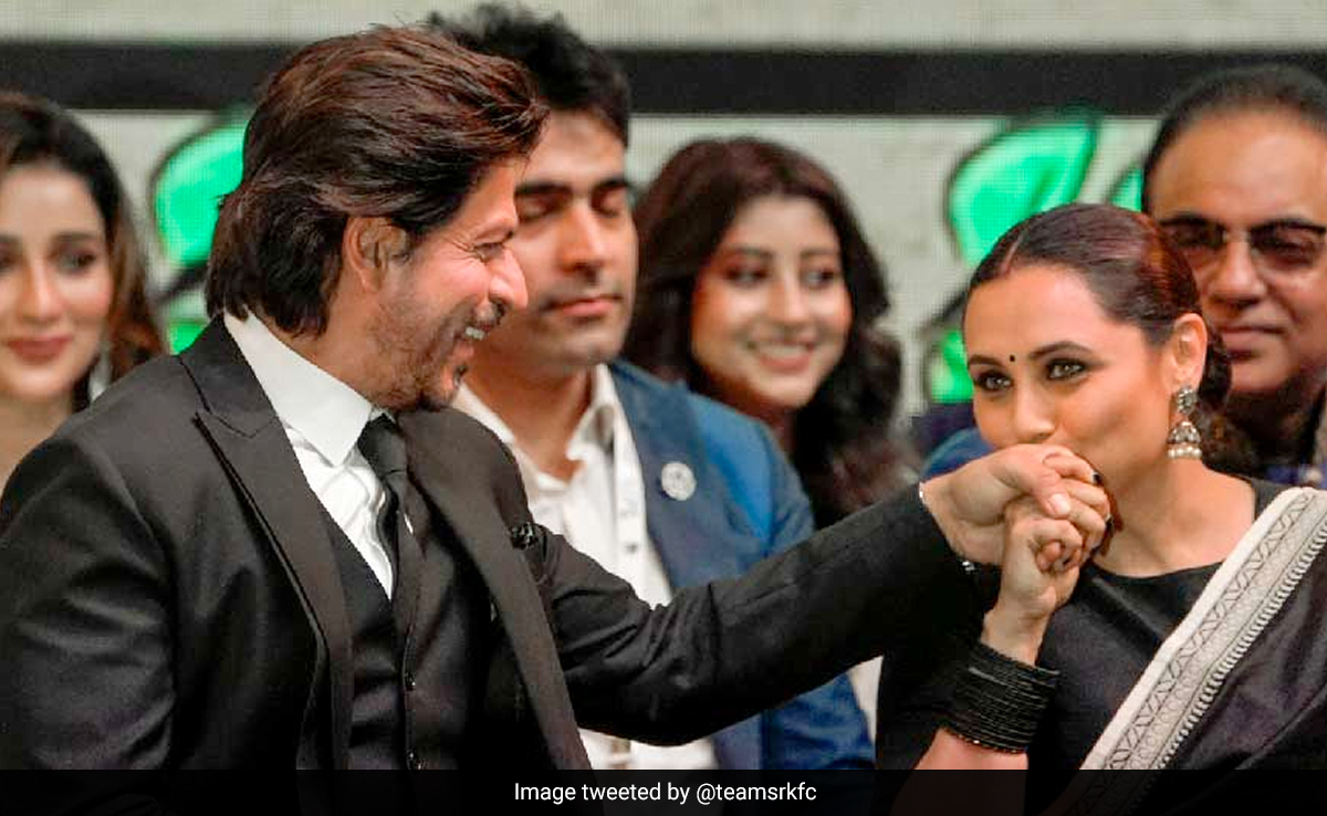 "My Rani Shines": Shah Rukh Khan Reviews <i>Mrs Chatterjee Vs Norway</i>