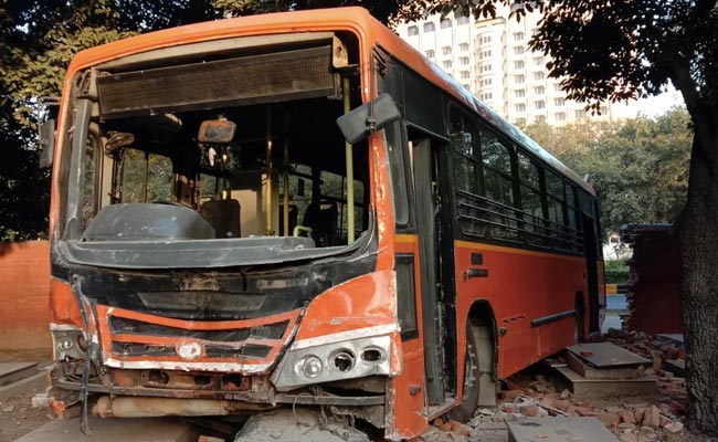 Delhi Bus Crashes Into Cemetary, Damages Wall