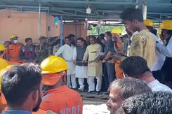 Madhya Pradesh Chief Minister Visits Indore Temple Tragedy Site Madhya Pradesh Chief Minister Visits Indore Temple Tragedy Site