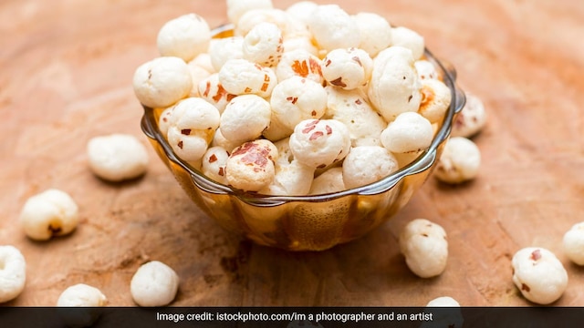 Weight Loss Tips: 5 Nutritionist-Approved Healthy Snacks To Beat Midnight Cravings