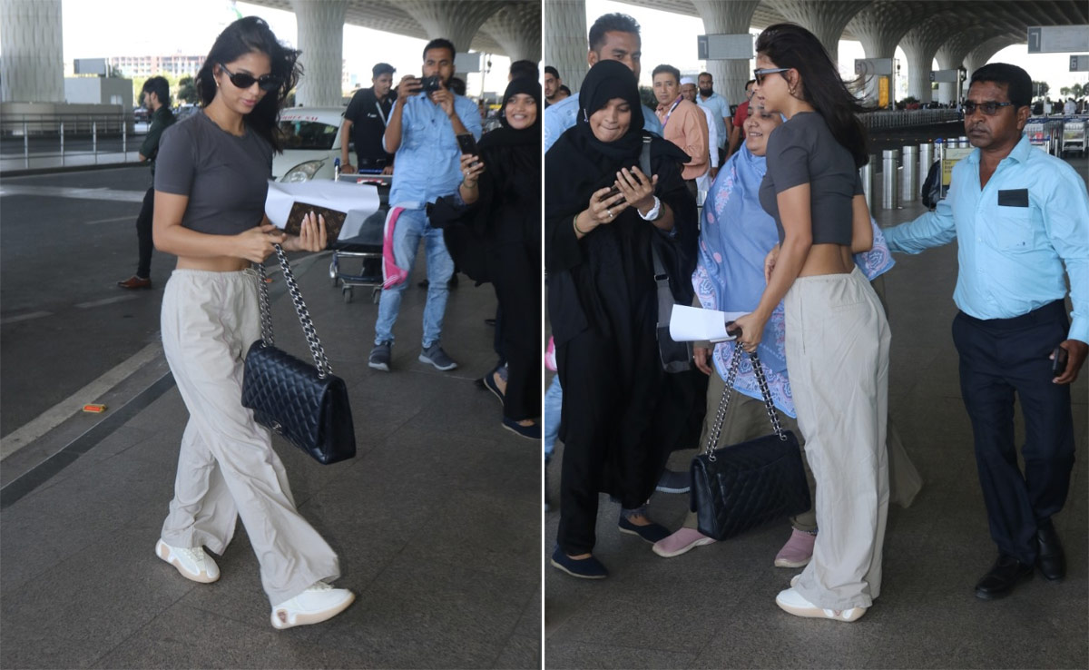 Pics: Suhana Khan Poses For A Selfie With A Fan At Airport