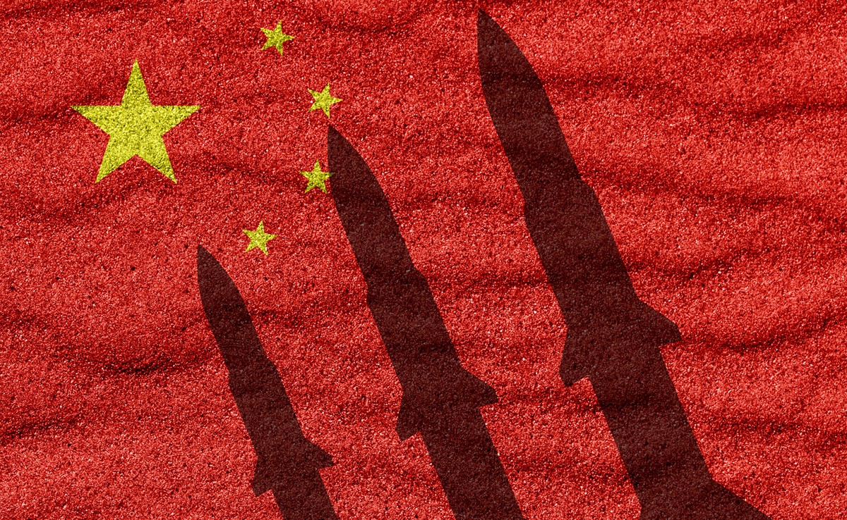 भारत के लिए चिंता की बात - पाकिस्तान, बांग्लादेश अपने तीन-चौथाई हथियार चीन से खरीद रहे : रिपोर्ट