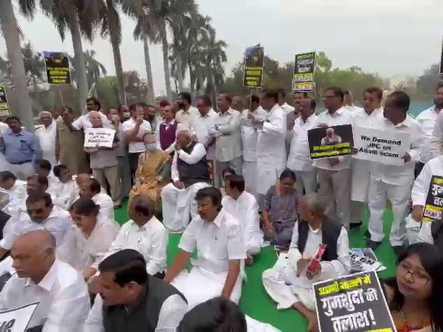 Congress Protest After Chaos In Parliament Over Rahul Gandhi's Remarks