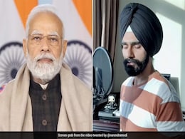 PM Modi Praises Singer Who Went Viral For Singing <i>'Kesariya'</i> In 5 Languages PM Modi Praises Singer Who Went Viral For Singing <i>'Kesariya'</i> In 5 Languages