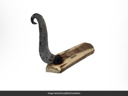 इस तस्वीर में जो चीज़ मौजूद है, उसका क्या नाम है? गांव में अभी भी इसका प्रयोग होता है इस तस्वीर में जो चीज़ मौजूद है, उसका क्या नाम है? गांव में अभी भी इसका प्रयोग होता है