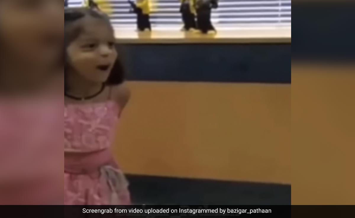 शाहरुख अपना खाना खाओ? जब सुहाना खान ने की थी मां गौरी की नकल, बचपन का वीडियो जीत लेगा दिल