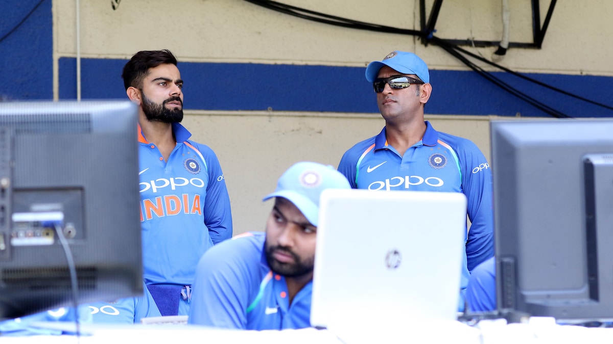 Virat Kohli, MS Dhoni, Rohit Sharma All Lose Twitter Blue Tick. Here’s What Happened Virat Kohli, MS Dhoni, Rohit Sharma All Lose Twitter Blue Tick. Here’s What Happened