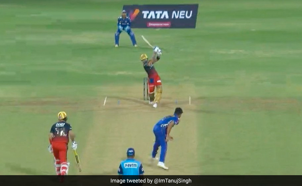 Watch: On 12th Anniversary Of 'Dhoni Finishes Off In Style', Kohli Does The Same