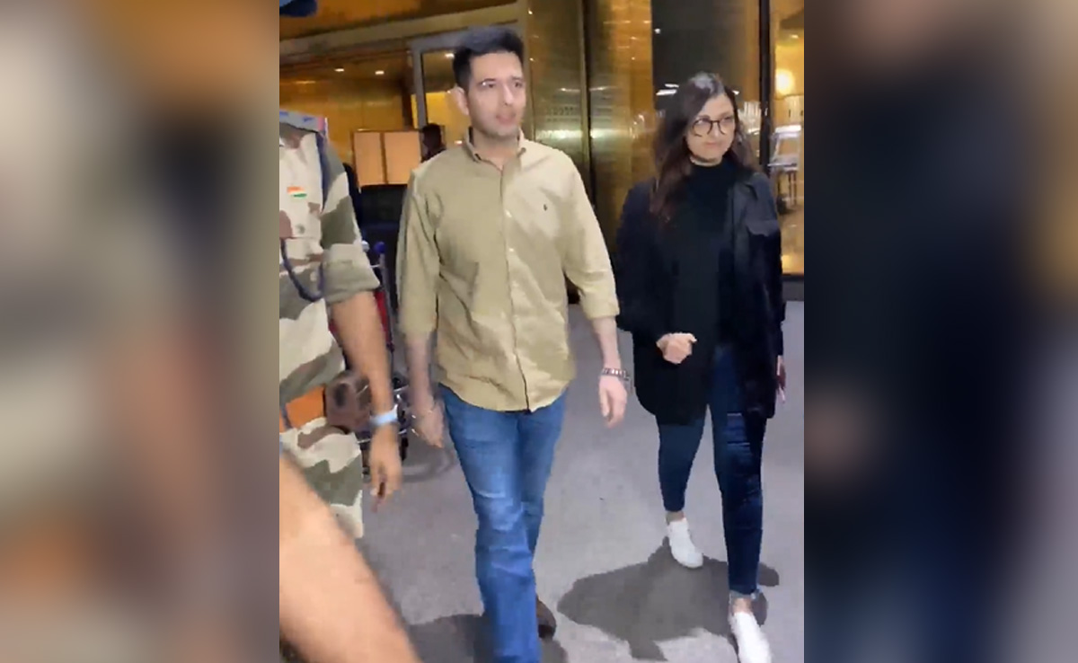 Fresh Reports On Parineeti Chopra And Raghav Chadha's <i>Roka</i> And Wedding Date