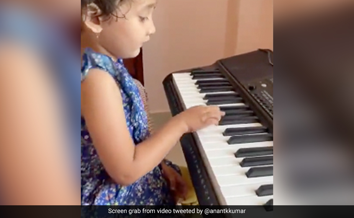 PM Gives Shout Out To Little Girl's "Exceptional Talent And Creativity"