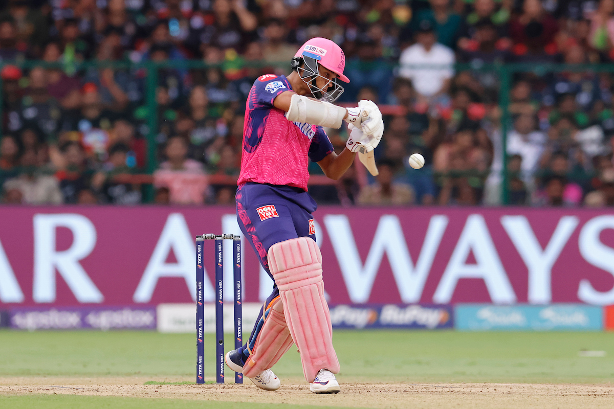 RR vs CSK:  जयसवाल की आतिशी पारी पर फिदा हुए दिग्गज, टॉम मूडी और इरफान ने कही बड़ी बात