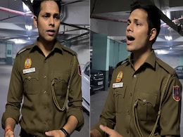 Delhi Police के जवान ने पार्किंग में चलाया अपनी सुरीली आवाज का जादू, Viral हो रहा है VIDEO Delhi Police के जवान ने पार्किंग में चलाया अपनी सुरीली आवाज का जादू, Viral हो रहा है VIDEO