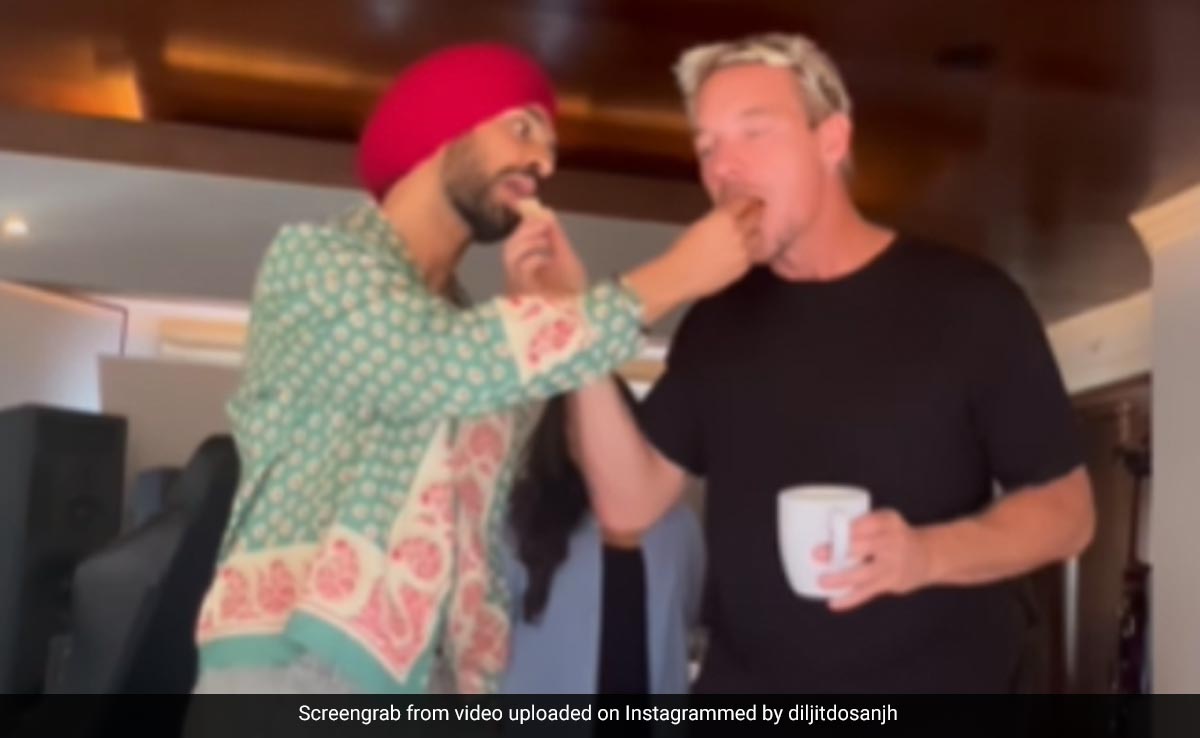 "<i>Mithe Laddoo, Mithe Beats</i>": A Scene From Diljit Dosanjh And DJ Diplo's Meet