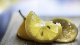 Spruce It Up: 5 Easy Hacks To Clean Kitchen With Lemon Juice