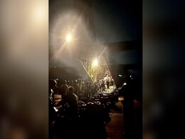 सूडान में IAF ने बिना लाइट के रात में उतारा एयरक्राफ्ट, हैरतअंगेज ऑपरेशन में 121 भारतीयों को किया रेस्क्यू सूडान में IAF ने बिना लाइट के रात में उतारा एयरक्राफ्ट, हैरतअंगेज ऑपरेशन में 121 भारतीयों को किया रेस्क्यू