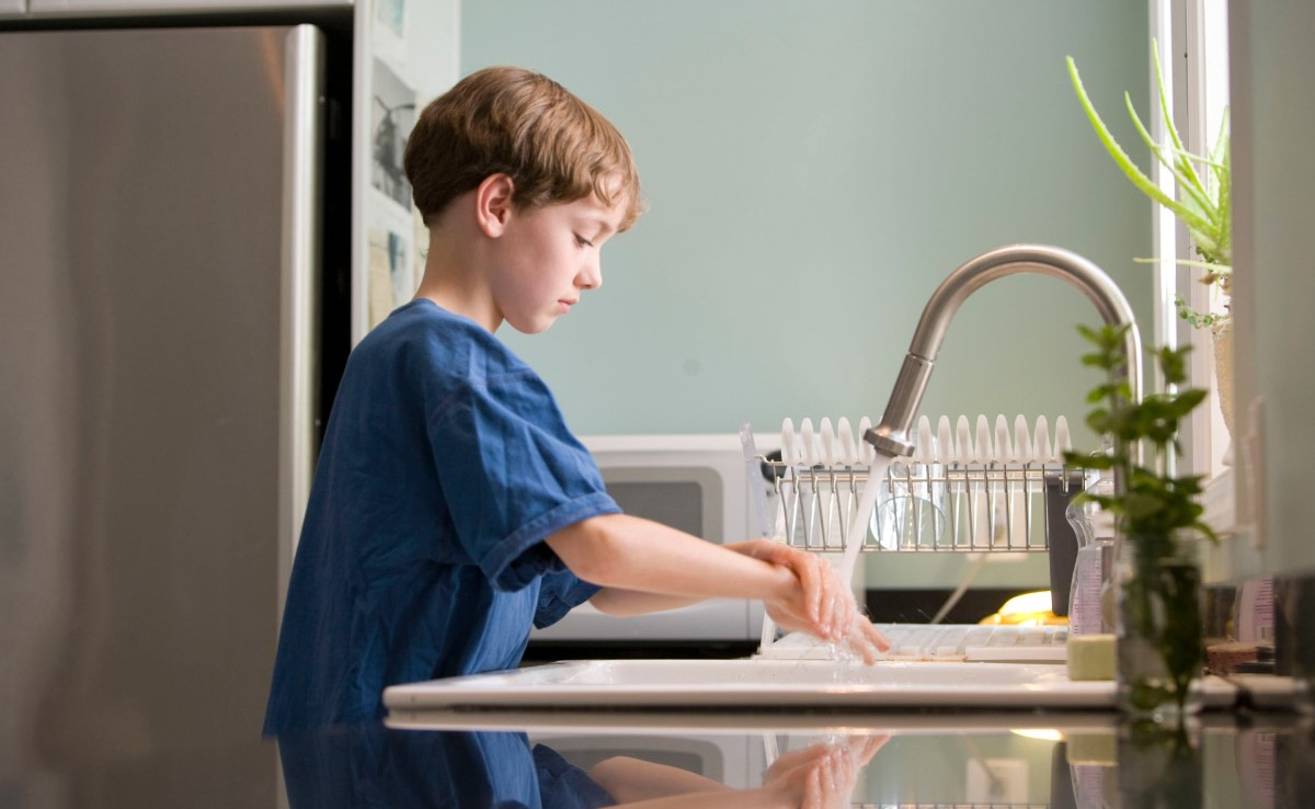 Australian Cafe Hires 11-Year-Old Children As Employees, Sparks Outrage