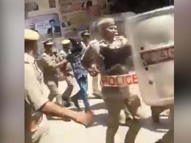 Watch: UP Cops Hustle Gangster's Killers To Court, With Rifles And Shields