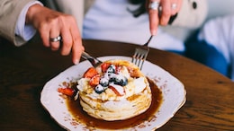 Feeling Hungry All The Time? Here's What To Do About Food Cravings