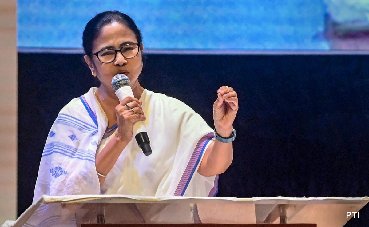 Mamata Banerjee's Support For Congress In 2024, Right After Karnataka Win
