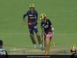 VIDEO देखें: "इतने गैप से तो ट्रक भी गुजर जाता", चक्रवर्ती की गुगली ने लूट लिया फैफ डु प्लेसी को, तो विराट... VIDEO देखें: "इतने गैप से तो ट्रक भी गुजर जाता", चक्रवर्ती की गुगली ने लूट लिया फैफ डु प्लेसी को, तो विराट...