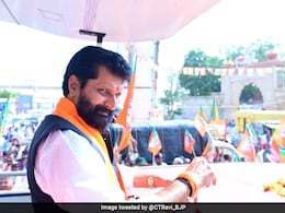 "Handled Like A Terrorist": Karnataka BJP Seeks Probe Into CT Ravi's Arrest "Handled Like A Terrorist": Karnataka BJP Seeks Probe Into CT Ravi's Arrest