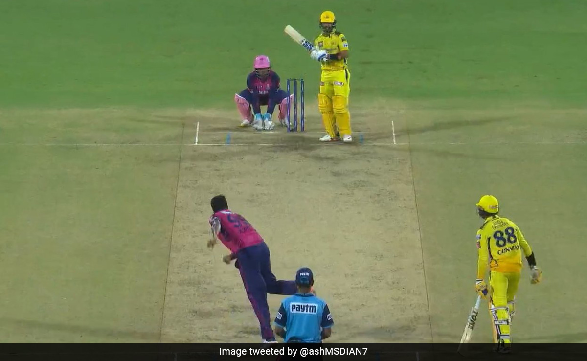 Watch: Ajinkya Rahane vs Ravichandran Ashwin Mind Games Spice Up CSK vs RR Contest In IPL 2023