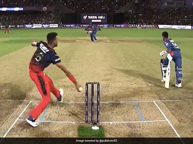 हर्षल पटेल  'मांकडिंग' करने से चूके, तो बेन स्टोक्स के दिमाग की बत्ती जली, विवाद रोकने का सुझाया नया आइडिया