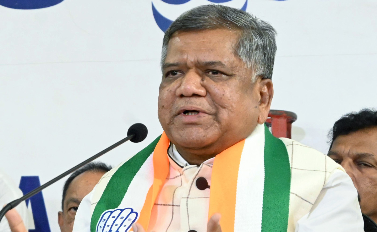 In Sea Of Congress Wins, Glaring Upset For A Heavyweight