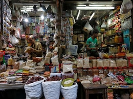 Inflation Drops: BJP Governments Outpace Rivals Among Poll-Bound States Inflation Drops: BJP Governments Outpace Rivals Among Poll-Bound States