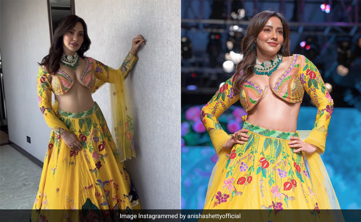 Neha Sharma's Embroidered Yellow <i>Lehenga</i> With An Underwire Blouse Is Set To Be Summer 2023's Hottest Ethnic Trend