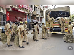 यूपी पुलिस ने कायम की मिसाल : एनकाउंटर में मारे गए बदमाश की बेटी की धूमधाम से कराई शादी यूपी पुलिस ने कायम की मिसाल : एनकाउंटर में मारे गए बदमाश की बेटी की धूमधाम से कराई शादी