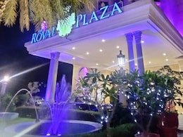 Get Your Hands On The Finest Brewed Beer In Delhi At Hotel The Royal Plaza Get Your Hands On The Finest Brewed Beer In Delhi At Hotel The Royal Plaza