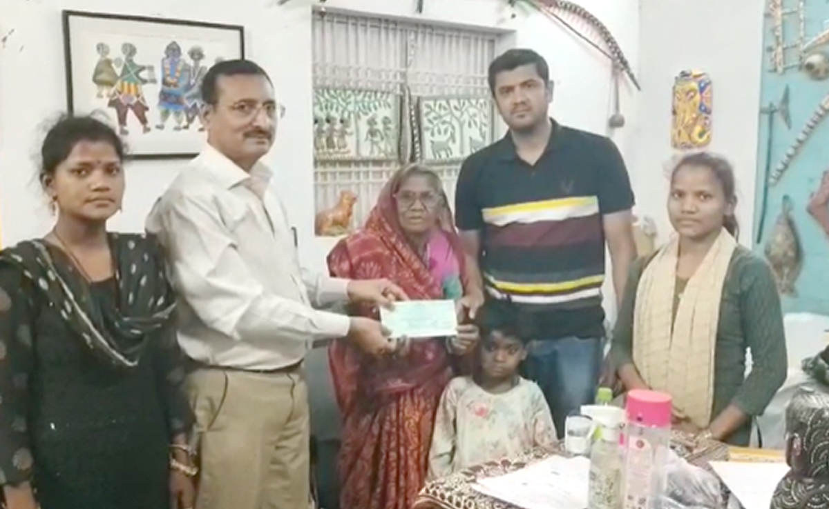 NDTV की खबर का असर : पद्म श्री जोधइया बाई के पक्के आवास की मांग पूरी, सरकार ने दिए पैसे