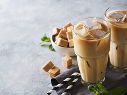 घर पर बनानी है मार्केट स्टाइल कोल्ड कॉफी तो फॉलो करें ये टिप्स, इसे पीने के बाद बाहर की Cold Coffee पीना भूल जाएंगे घर पर बनानी है मार्केट स्टाइल कोल्ड कॉफी तो फॉलो करें ये टिप्स, इसे पीने के बाद बाहर की Cold Coffee पीना भूल जाएंगे