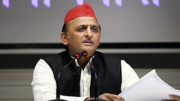 CEC के खिलाफ इंडिया अलायन्स की बैठक से अखिलेश ने क्यों बनाई दूरी? समझिए अंदर की बात