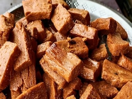 Viral: 'मिठाई एक नाम अनेक', क्या आप जानते है इस Sweet Dish का नाम? Viral: 'मिठाई एक नाम अनेक', क्या आप जानते है इस Sweet Dish का नाम?